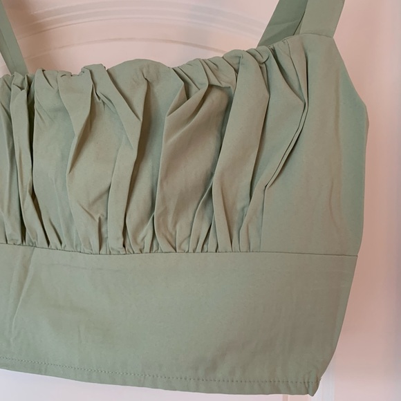 NWOT Shein Cropped Tank Top (US M) - Picture 4 of 8